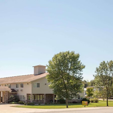 Super 8 By Wyndham Cresco Ia Hotel Kültér fotó